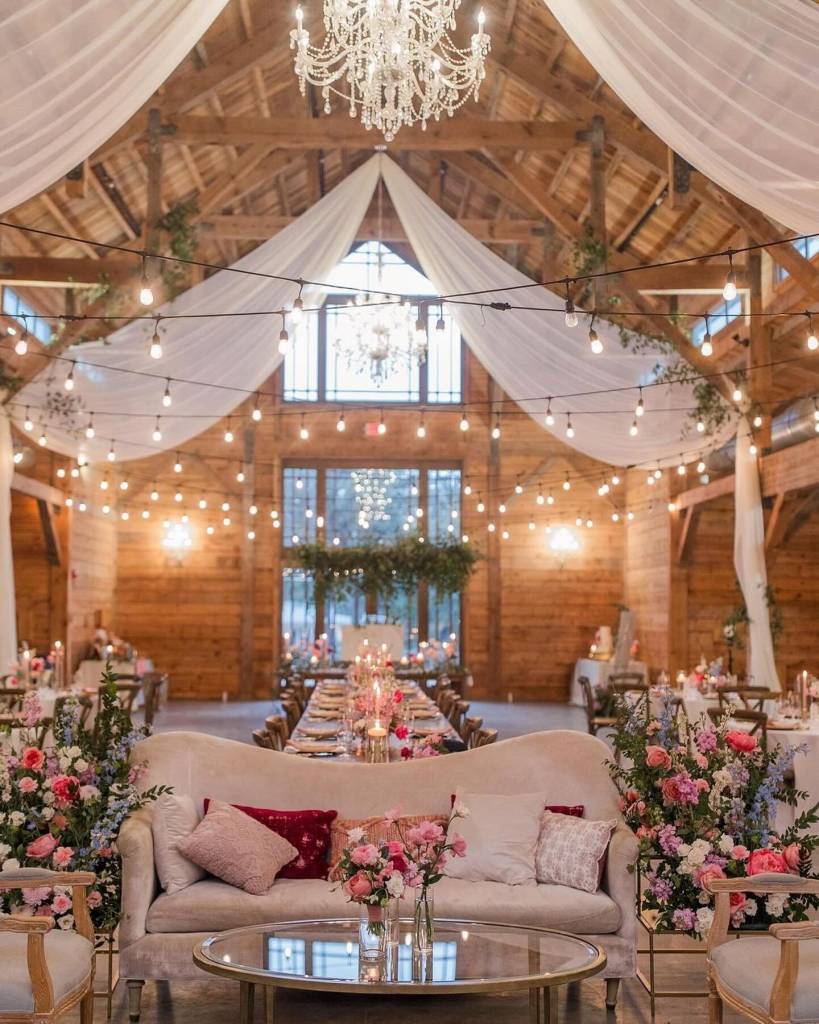 We love both the ceremony and reception space at theaddisongrove. Couples are able to add their personal flair to the
