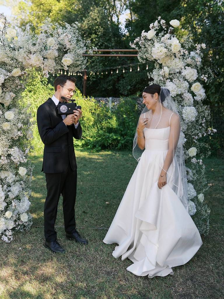 ⁠Swipe to see Julia + Taylor’s b+w soiree held at springdalestation! ⁠🖤🤍 •⁠ •⁠ Wed Society | Austin FEATURED vendors:⁠