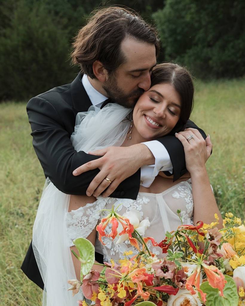 Taylor & Drake tied the knot under the iconic oaks at The Addison Grove, then danced the night away in