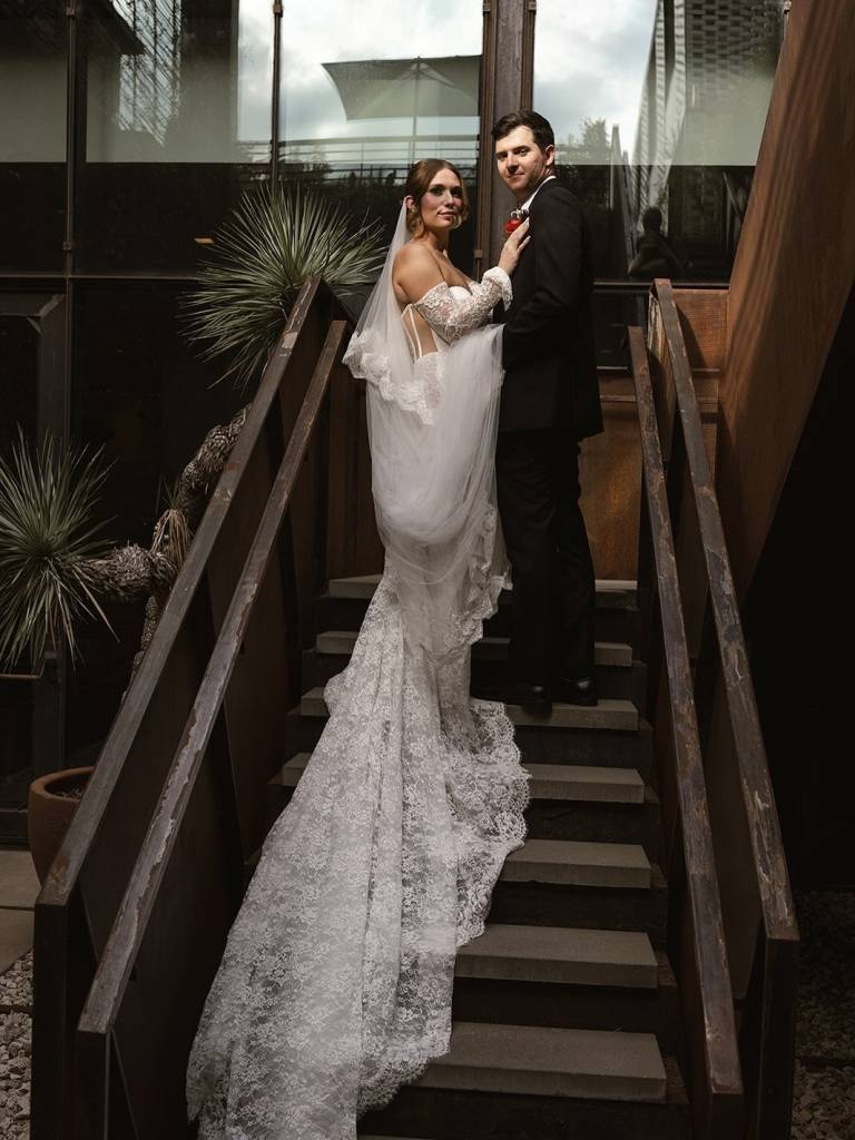 Cheers to the Culps 🖤 Their wedding at southcongresshotel was the perfect blend of moody elegance and modern edge, with