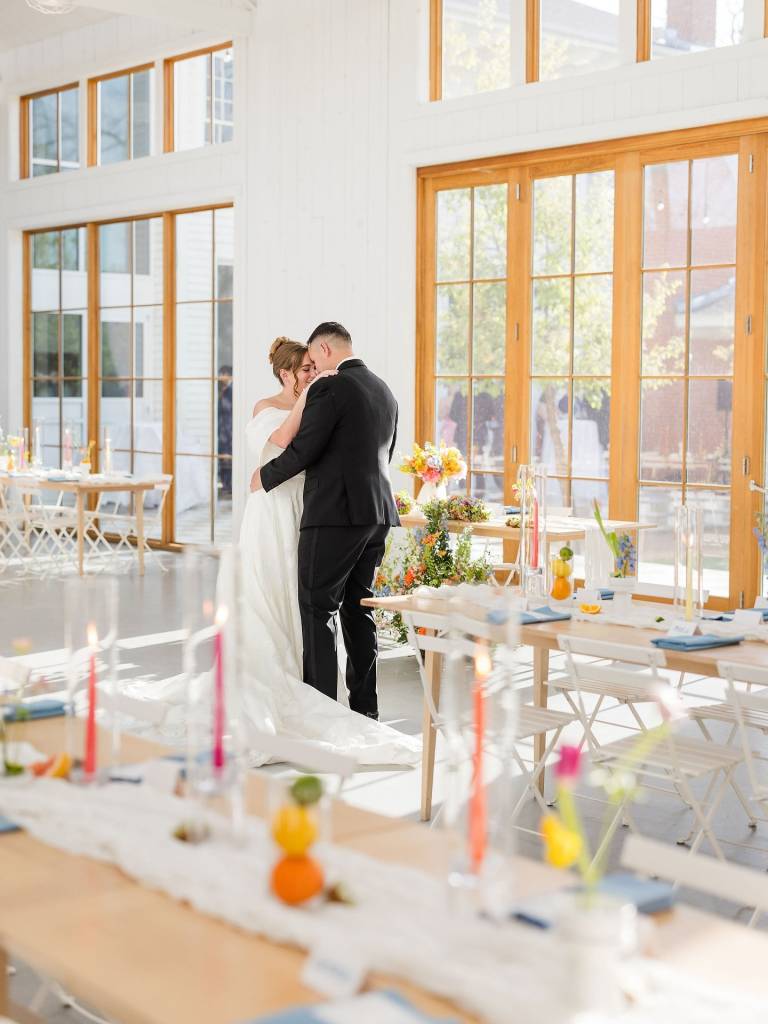 Caylin + Blake’s wedding was full of vibrant florals, citrus details, and gelato! 💐🍊🍨 •⁠ •⁠ Wed Society | Austin