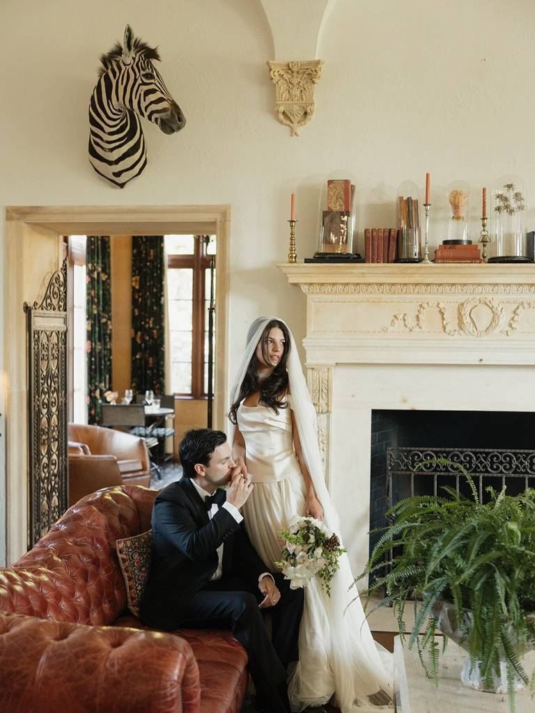 We can’t get enough of the Moore wedding!🍸 •⁠ •⁠ Wed Society | Austin FEATURED vendors:⁠ Planning: kaileerobertsdesign⁠ •⁠ •⁠