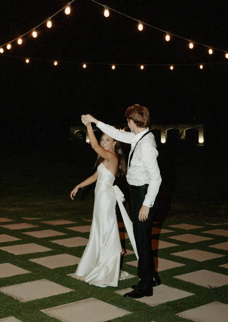 Top Wedding Trend: Private Last Dance