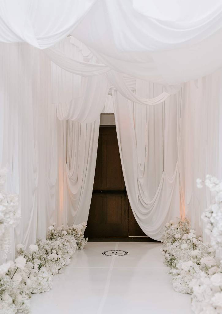 Top Wedding Trend: Sculptural Drapery