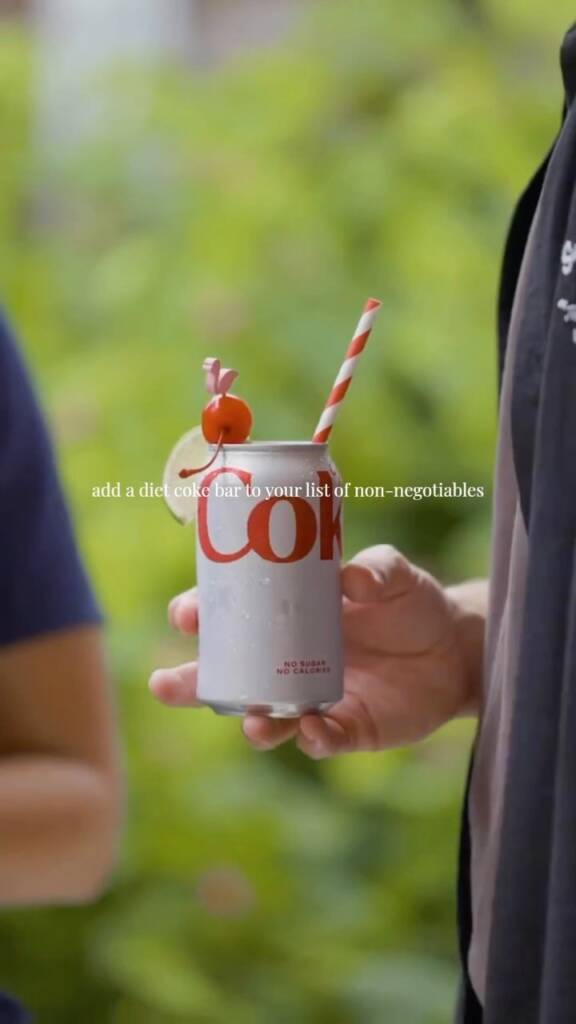 Calling all dietcoke lovers! socialbutterfly_atx brought this Diet Coke bar to life featuring twisted drinks 🍋‍🟩🥤 •⁠ •⁠ Wed Society