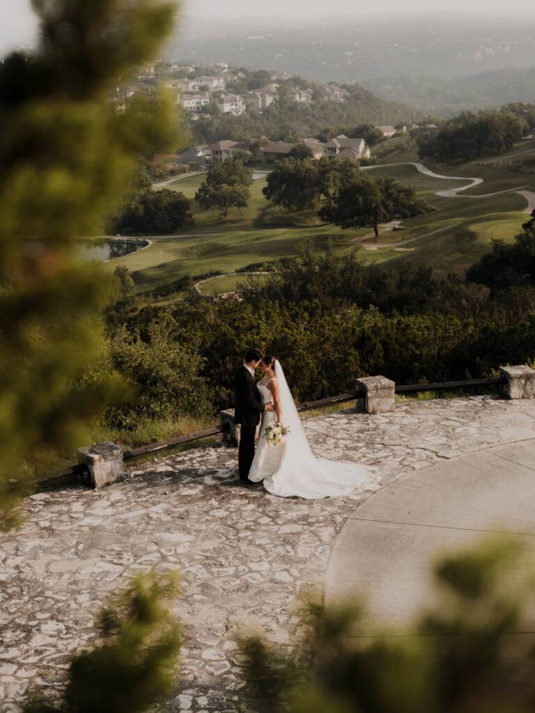Key event spaces to know about at @riverplacecountryclub ⛳️: ⁠ ⁠ - Hill Country Ballroom: The primary space for large
